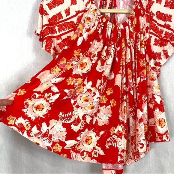 NWT Free People Baja Babe Red Floral Flowy Tie Open Back Blouse Gathered Top - Picture 5 of 16